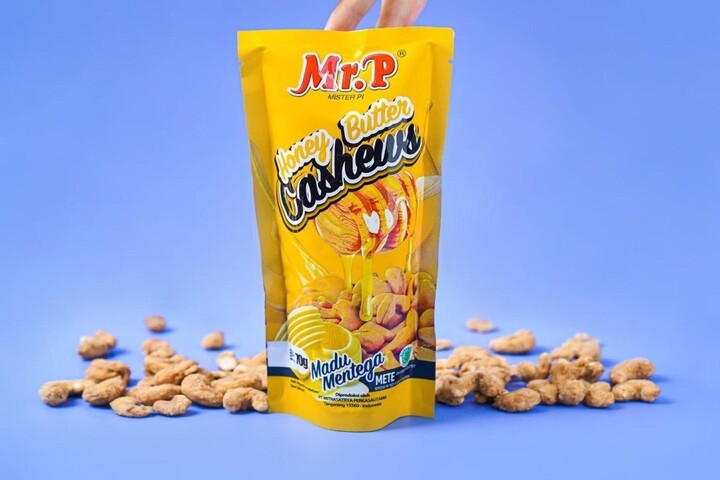 Mr. P Honey Butter Cashew Nuts 70g